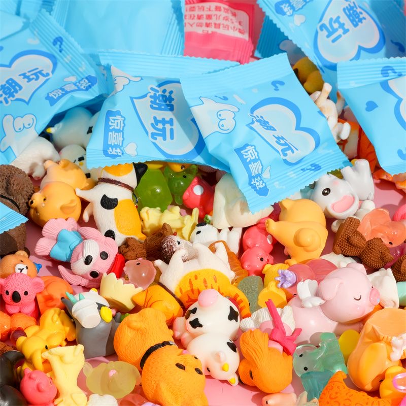 40 Stück/Set Zufällige Cartoon – Resin Art Case Bewertung und Preis